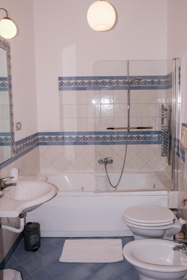 ホテル Casa Maria Al Campo サレルノ エクステリア 写真